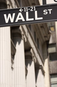PANNEAU INDIQUANT LA RUE WALL STREET, QUARTIER FINANCIER, FINANCIAL DISTRICT, FINANCE, ECONOMIE, CAPITALISME, PUISSANCE AMERICAINE, BOURSE DE NEW YORK, MANHATTAN, NEW YORK, ETATS-UNIS D'AMERIQUE, USA 
