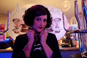 PIN-UP YOUR LIFE, LA RAVOIRE, SAVOIE, FRANCE 