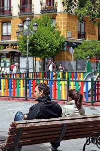 AMBIANCE DE RUE, PLAZA DE LAVAPIES, QUARTIER DE LAVAPIES, MADRID, ESPAGNE 