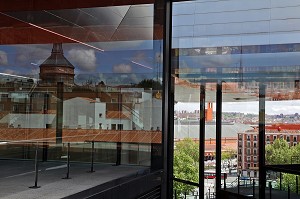 EXTENSION JEAN NOUVEL DU MUSEO REINA SOFIA, CALLE SANTA ISABEL, QUARTIER ATOCHA, MADRID, ESPAGNE 