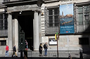 FACADE DU MUSEE DE L'ACADEMIE ROYALE DES BEAUX-ARTS SAN FERNANDO (MUSEO REAL ACADEMIA DE BELLAS ARTES DE SAN FERNANDO), CALLE ALCALA, MADRID, ESPAGNE 