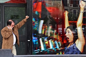 FACADE D'UN ETABLISSEMENT DE JEU A MACHINE A SOUS, QUARTIER ALONSO MARTINEZ, MADRID, ESPAGNE 