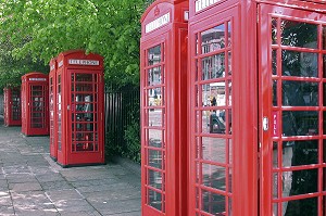 CABINES TELEPHONIQUES ANGLAISES, LONDRES, ANGLETERRE 