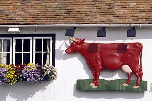 FACADE D'UN PUB, SANDWICH, ANGLETERRE 