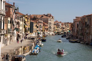 VENISE ET SES CANAUX, ITALIE 