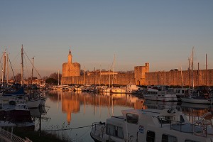 ILLUSTRATION CAMARGUE, GARD (30), LANGUEDOC-ROUSSILLON, FRANCE 