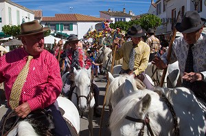 PELERINAGE DES SAINTES-MARIES-DE-LA-MER, (13), BOUCHES-DU-RHONE, PACA, FRANCE 