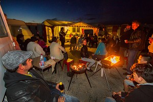 PELERINAGE DES SAINTES-MARIES-DE-LA-MER, (13), BOUCHES-DU-RHONE, PACA, FRANCE 