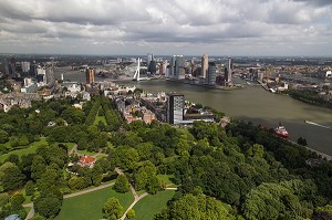 ROTTERDAM, VILLE PORTUAIRE, PAYS BAS 