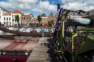 ROTTERDAM, VILLE PORTUAIRE, PAYS BAS 