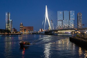 ROTTERDAM, VILLE PORTUAIRE, PAYS BAS 