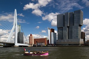 ROTTERDAM, VILLE PORTUAIRE, PAYS BAS 