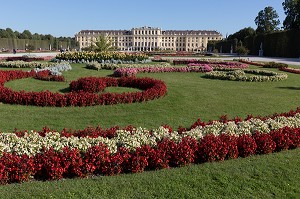 JARDIN DU CHATEAU DE SCHONBRUNN, VIENNE, AUTRICHE 