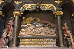 GISANTS DE RICHARD LORD BOYLE EARLE ET DE SA FEMME LADY CATHERINE, INTERIEUR DE LA CATHEDRALE SAINT-PATRICK, DUBLIN, IRLANDE 