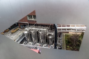 CUVES EN INOX DE L'ANCIENNE BRASSERIE DE BIERE, GUINNESS STOREHOUSE, DUBLIN, IRLANDE 