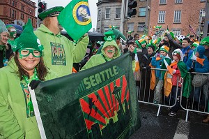 AMERICAINS DE SEATTLE PARTICIPANTS AU RASSEMBLEMENT DES COMMUNAUTES IRLANDAISES (THE GATHERING 2013), FETE DE LA SAINT-PATRICK, SAINT PATRICK'S DAY, DUBLIN, IRLANDE 