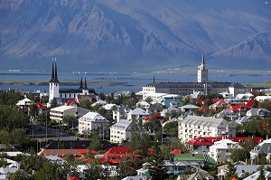 VUE GENERALE DE REYKJAVIK, CAPITALE DE L'ISLANDE, DEPUIS LE PERLAN (RESTAURANT CONSTRUIT SUR LES ANCIENNES CITERNES D'EAU DE LA VILLE), SUD DE L'ISLANDE, EUROPE, ISLANDE 