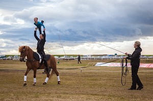 CHEVAUX ISLANDAIS ET EQUITATION, ISLANDE, EUROPE 