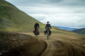 RANDONNEE DANS LE LANDMANNALAUGAR, ISLANDE, EUROPE 
