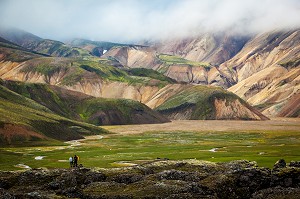 RANDONNEE DANS LE LANDMANNALAUGAR, ISLANDE, EUROPE 