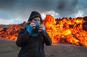 ERUPTION DU VOLCAN HOLUHRAUN, ISLANDE 