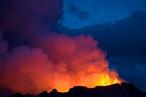 ERUPTION DU VOLCAN HOLUHRAUN, ISLANDE 