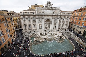 FONTAINE DE TREVI, PIAZZA DE TREVI, ROME 