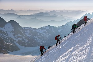LES ALPES DU SUD, HAUTES ALPES (05), PACA, FRANCE 