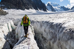 LES ALPES DU SUD, HAUTES ALPES (05), PACA, FRANCE 