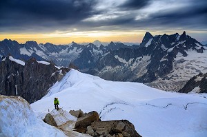 ALPINISME EN HAUTE SAVOIE (74), RHONE ALPES, FRANCE 