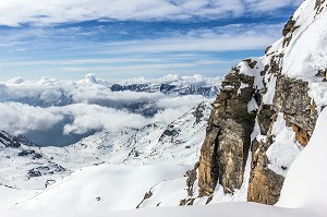 ALPINISME EN VAL D'AOSTE, VALSAVARENCHE, VAL D'AOSTE, ITALIE 