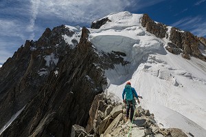 ALPINISME EN HAUTE-SAVOIE (74), AUVERGNE RHONE ALPES, FRANCE 