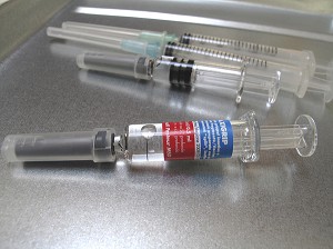 VACCIN CONTRE LA GRIPPE SAISONNIERE SUR UN PLATEAU STERILE 