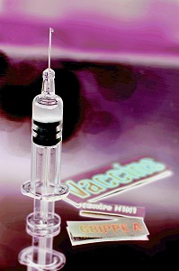 LES DANGERS DE LA VACCINATION CONTRE LE VIRUS H1N1 OU LA GRIPPE A 