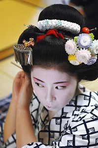 ILLUSTRATION DES GEISHAS, KYOTO, JAPON 