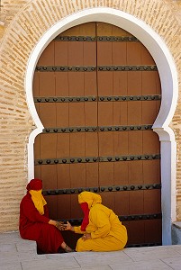 FEMME VOILEE, RELIGION ISLAMIQUE, MAROC 