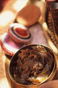 BEAUTE ET SOINS DU CORPS, TRADITIONS DU MAROC 