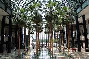 VERRIERE DU JARDIN D'HIVER DU WORLD FINANCIAL CENTER AUJOURD'HUI RECONSTRUITE A L'IDENTIQUE APRES LES ATTENTATS DU 11 SEPTEMBRE 2001, FINANCIAL DISTRICT, DOWNTOWN, MANHATTAN, NEW YORK CITY, ETAT DE NEW YORK, ETATS-UNIS 