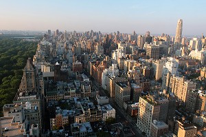 VUE PANORAMIQUE SUR CENTRAL PARK ET LE QUARTIER DE L'UPPER EAST SIDE, MANHATTAN, NEW YORK CITY, ETAT DE NEW YORK, ETATS-UNIS 
