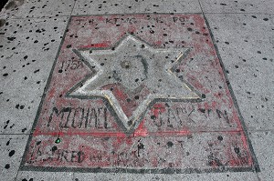 ETOILE DESSINEE SUR LE TROTTOIR DEVANT L’APOLLO THEATER, RENDANT HOMMAGE AU CHANTEUR MICHAEL JACKSON, HARLEM, MANHATTAN, NEW YORK CITY, ETAT DE NEW YORK, ETATS-UNIS 