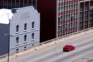 AUTOROUTE TRAVERSANT LA VILLE, PORT ELIZABETH, PROVINCE DU CAP ORIENTAL, AFRIQUE DU SUD 