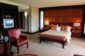 INTERIEUR D'UNE SUITE, HOTEL PEZULA QUI A ACCUEILLI L'EQUIPE DE FRANCE DE FOOTBALL LORS DE LA COUPE DU MONDE 2010, KNYSNA, PROVINCE DU CAP OCCIDENTAL, AFRIQUE DU SUD 