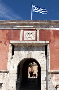 ENTREE PRINCIPALE DU PALAIO FROURIO, ANCIENNE CITADELLE DE CORFOU (KERKYRA), ILE DE CORFOU, GRECE 