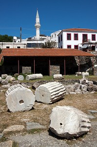 VESTIGES DU MAUSOLEE D'HALICARNASSE (IVEME SIECLE AVANT JC), UNE DES SEPTS MERVEILLES DU MONDE ANTIQUE, BODRUM, COTE EGEENNE, TURQUIE 
