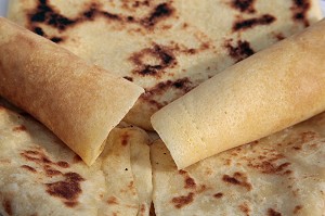 GALETTES BERBERES, DOMAINE DE TERRES D’AMANAR, TAHANAOUTE, AL HAOUZ, MAROC 
