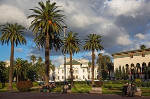 CASERNE MILITAIRE, PLACE MOHAMMED V, CASABLANCA, MAROC, AFRIQUE