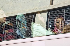 VISITE GUIDEE DE LA VILLE EN BUS POUR LES ETUDIANTS PARTICIPANT A LA TROISIEME EDITION DU CONCOURS ERGAPOLIS QUI CONSISTE A REAMENAGER LES ANCIENS ABATTOIRS DANS UN SOUCI DE DEVELOPPEMENT DURABLE, CASABLANCA, MAROC, AFRIQUE