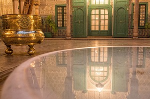 ANCIENNE MAHAKMA DU PACHA, ANCIEN TRIBUNAL MUSULMAN ABRITANT AUJOURD'HUI UNE DES PREFECTURES DE LA VILLE, QUARTIER DES HABOUS, NOUVELLE MEDINA DE CASABLANCA, MAROC, AFRIQUE 