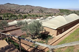 LES TENTES LODGES, CONCUES DANS LA PURE TRADITION BERBERE AVEC UN SOUCI DE CONFORT ET DE RESPECT DE L'ENVIRONNEMENT, DOMAINE DE TERRES D’AMANAR, TAHANAOUTE, AL HAOUZ, MAROC 