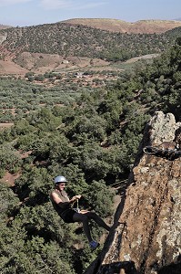 ESCALADE, ACTIVITE DU DOMAINE DE TERRES D'AMANAR, TAHANAOUTE, AL HAOUZ, MAROC 